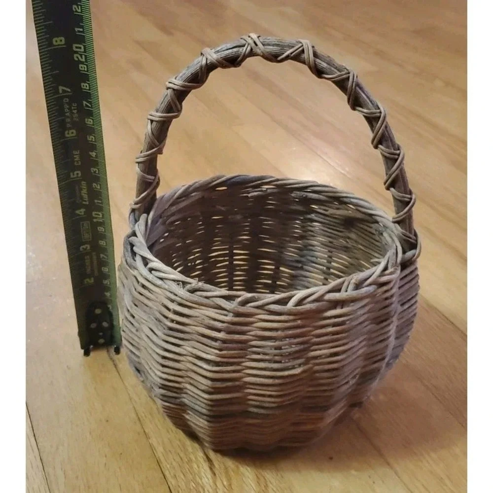 Rustic Small Woven Round Basket with Handle Wicker Home Decor or Storage